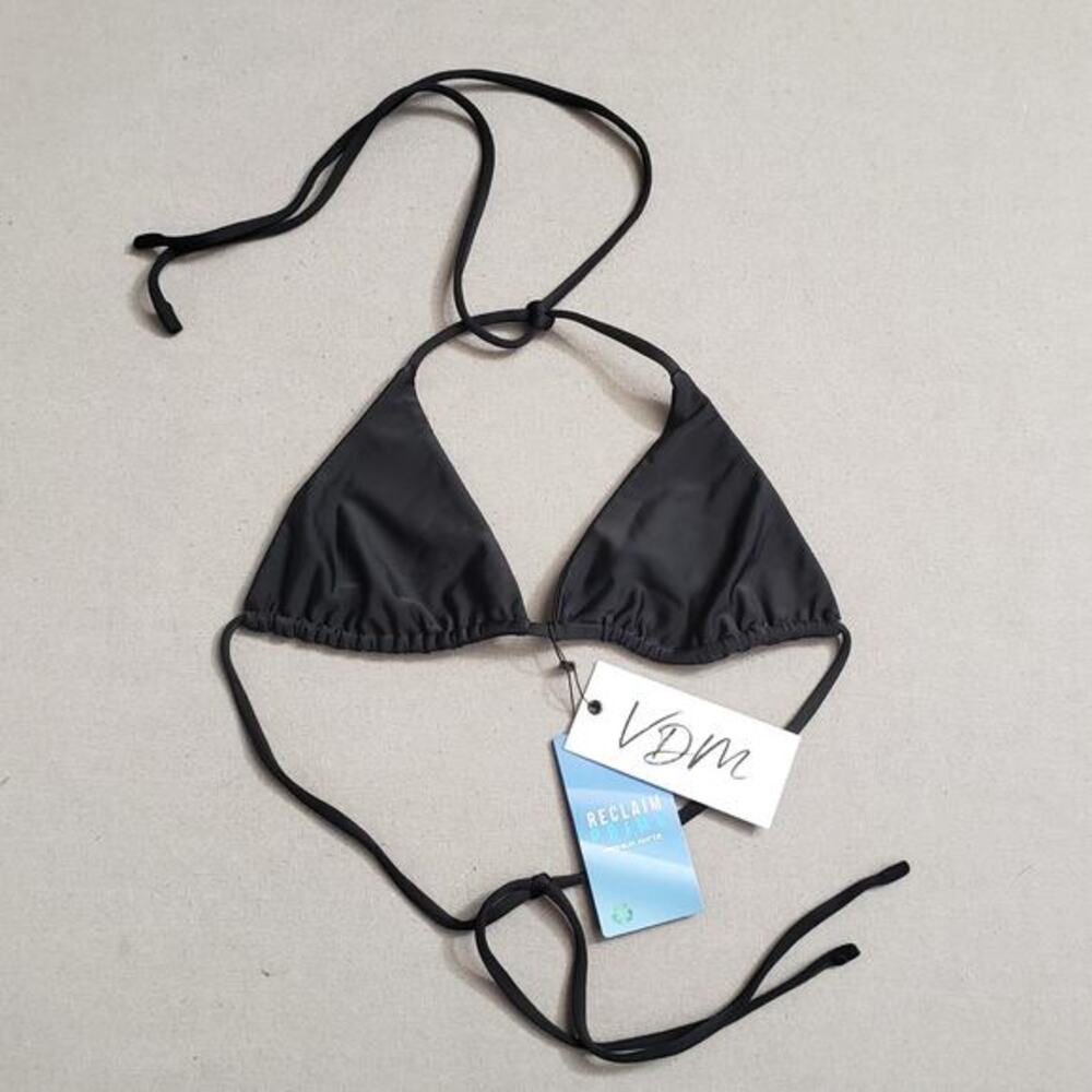 VDM Blair‎ Triangle Top in Black Small VDMR-WX224
